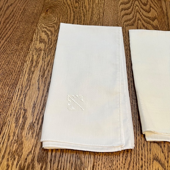 Bundle of Vintage Hankies (Monogrammed) - Picture 6 of 8